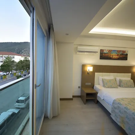 Hotel Yeniceri 3*