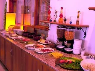 イェニチェリ シティ 3* フェティエ
