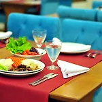 耶尼切里城市酒店 3*