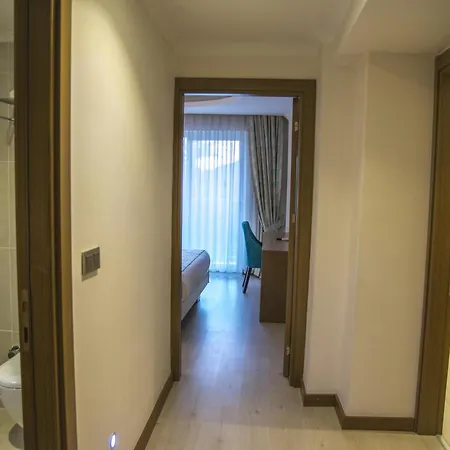 Hotel Yeniceri 3*